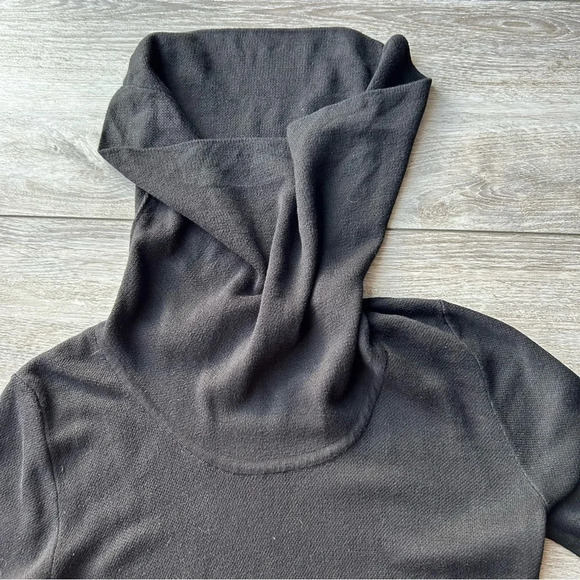 BCBGMAXAZRIA SILK BLEND BLACK COMBO AZURA SWEATER  DRESS - Picture 10 of 13